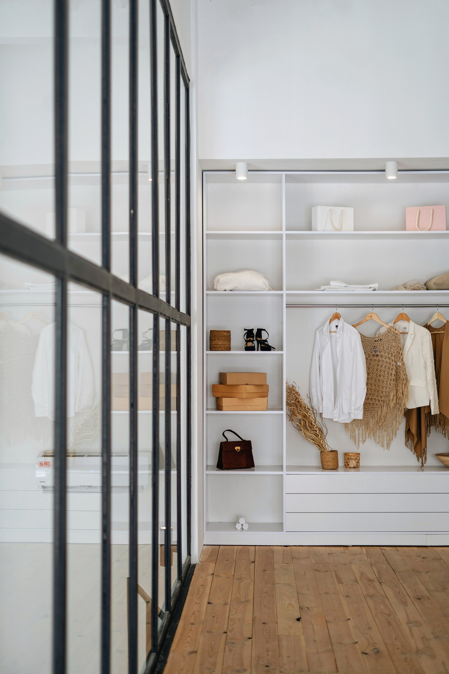 Professional closet organization - Palm Beach organizing services